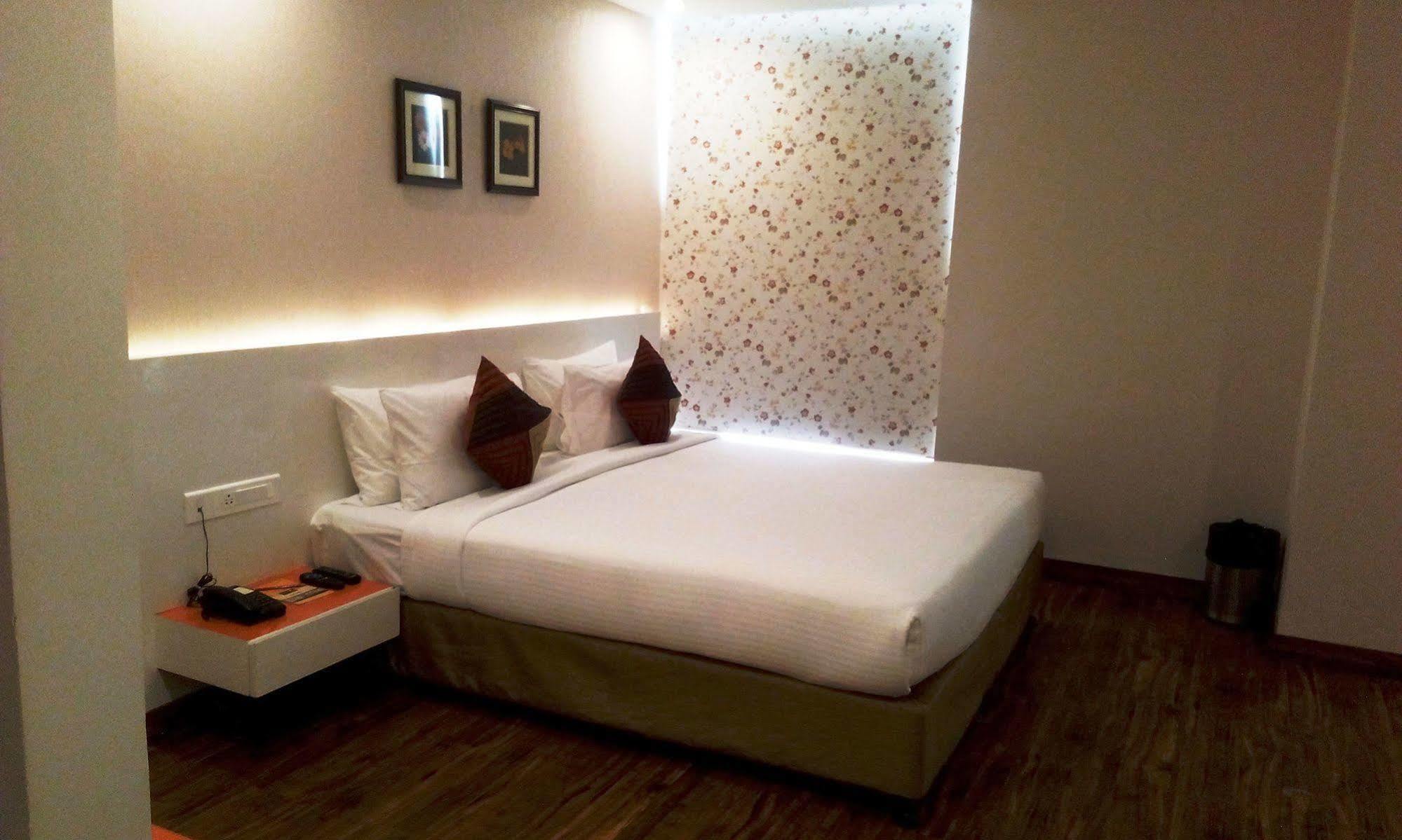 Mango Hotels Prangan Bhubaneswar Exterior foto